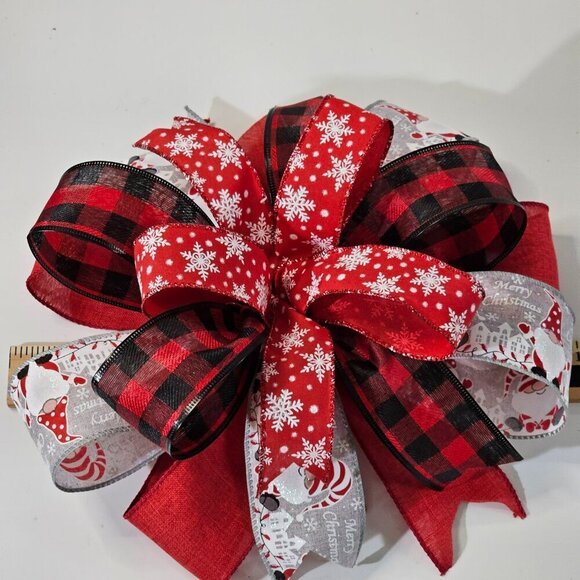 Gnome Holiday Bow - Picture 1 of 4